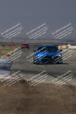 media/Sep-20-2025-Extreme Speed (Sat) [[1fcc23683c]]/Orange (Mid Intermediate)/Session 2 (Sunrise)/